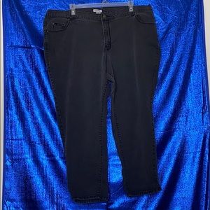 Catherine’s Moerately (RIGHT FIT) jeans